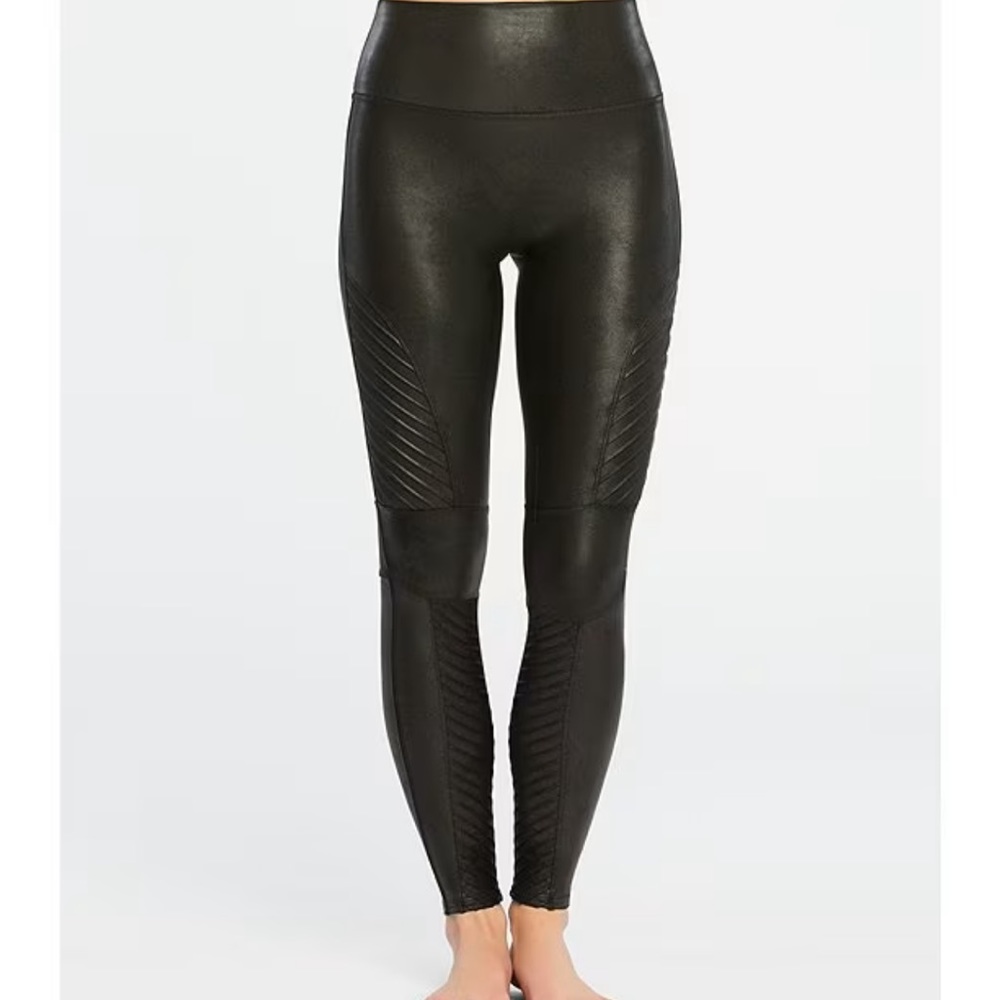 Spanx Vegan Leather Moto Leggings size Medium